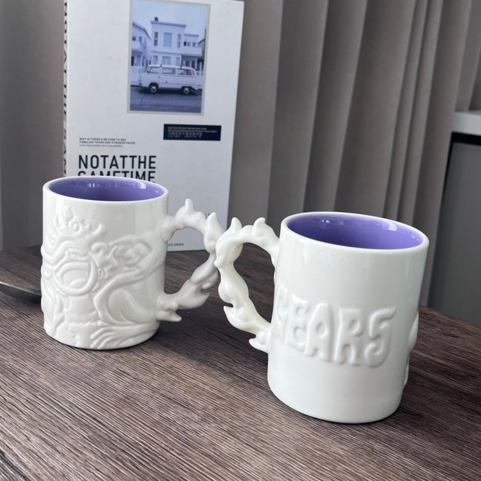 Caneca Gear 5 Luffy Nika em Alto-Relevo