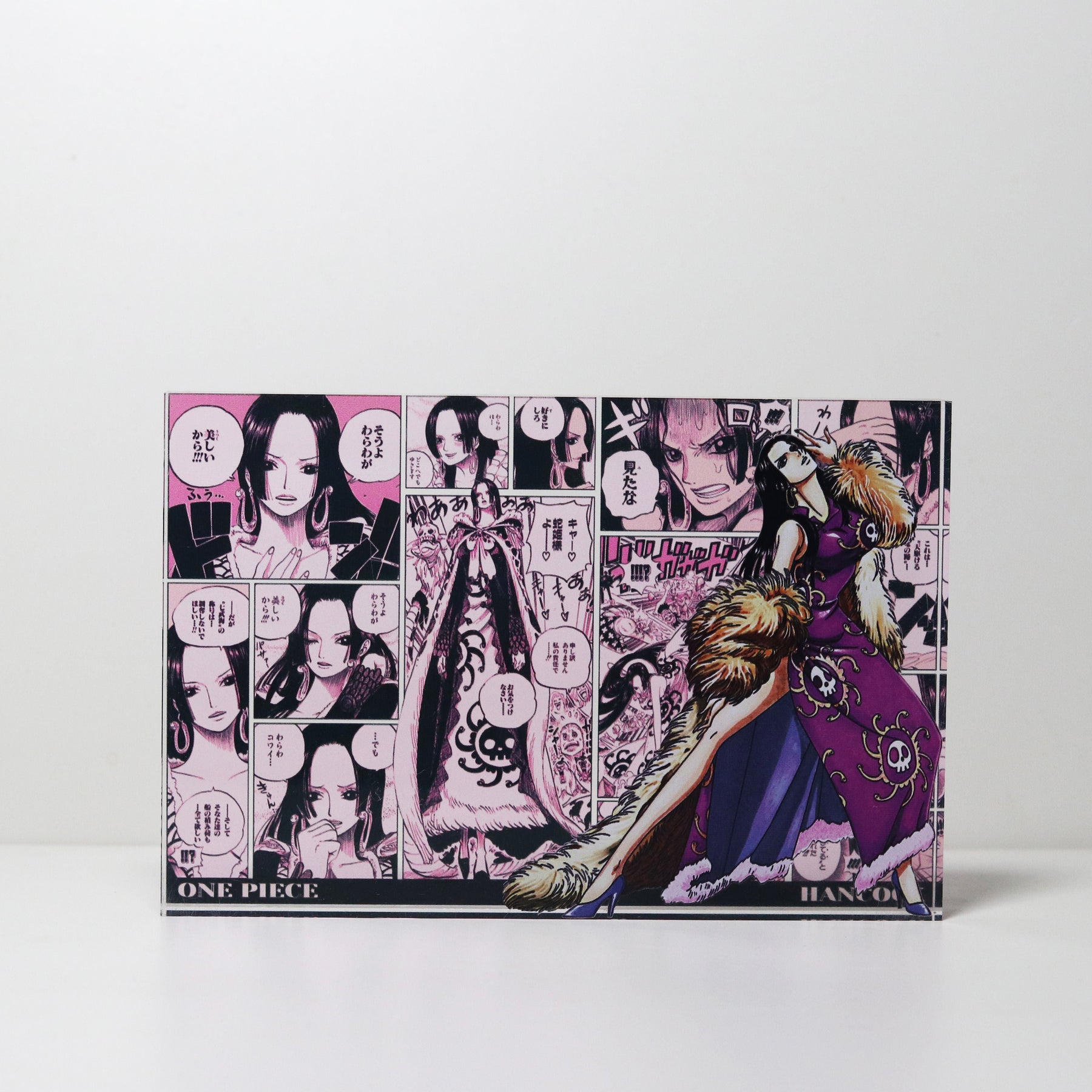 Acrylic Clear Brick Stand 01