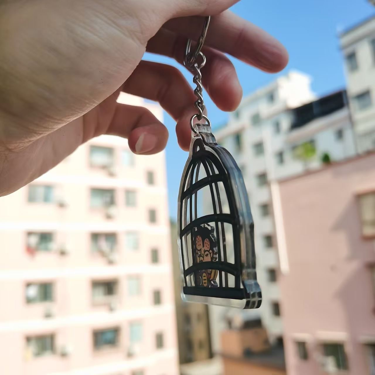 Cage Yonko Luffy Keychain Pendant