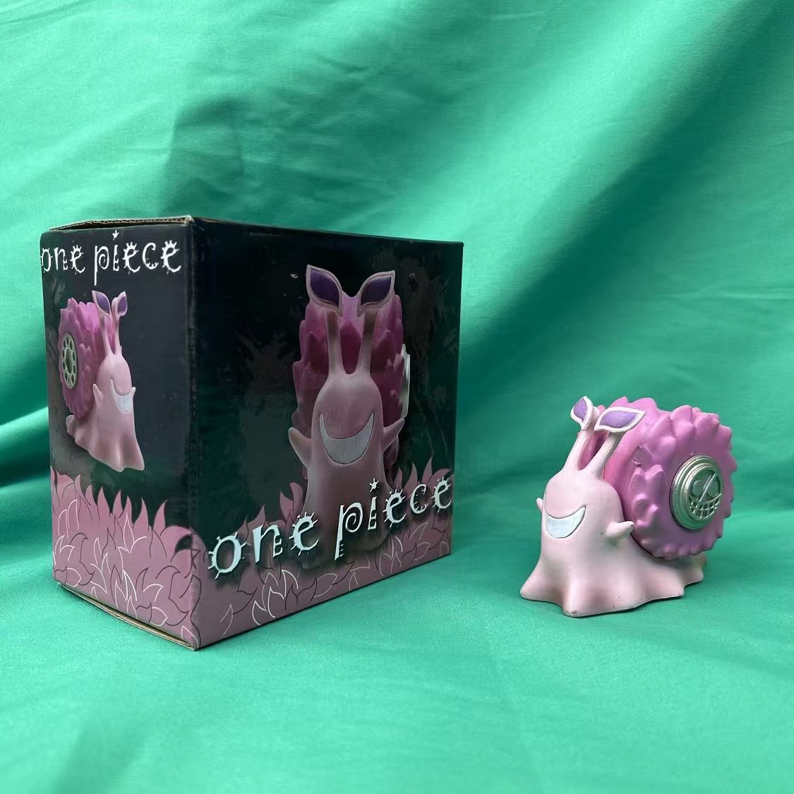 Den Den Mushi Transponder Snail Figure