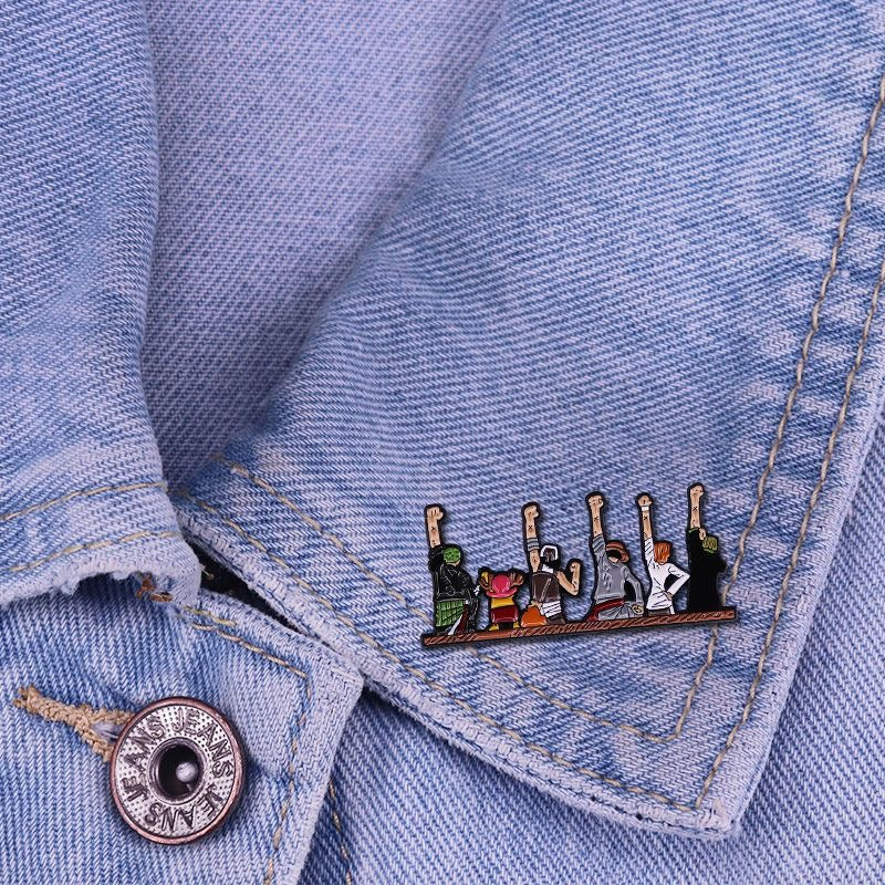 Farewell to Vivi Straw Hat Pirates Pin