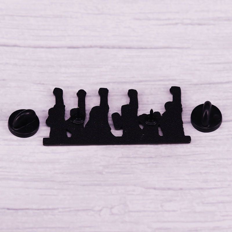 Farewell to Vivi Straw Hat Pirates Pin